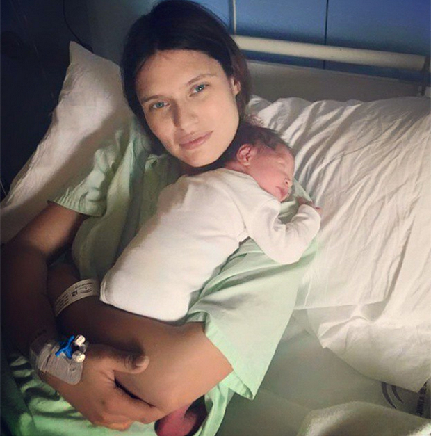 Mamma Mia! – Bianca Balti pictured with her adorable newborn daughter geotv.ge